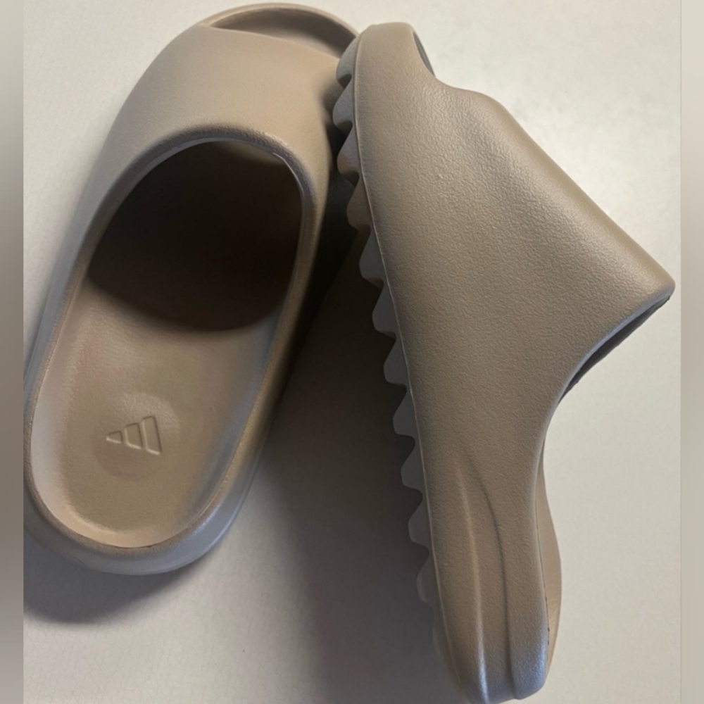 Adidas Yeezy Slide Pure | Size 7 | Brand New (No Box)